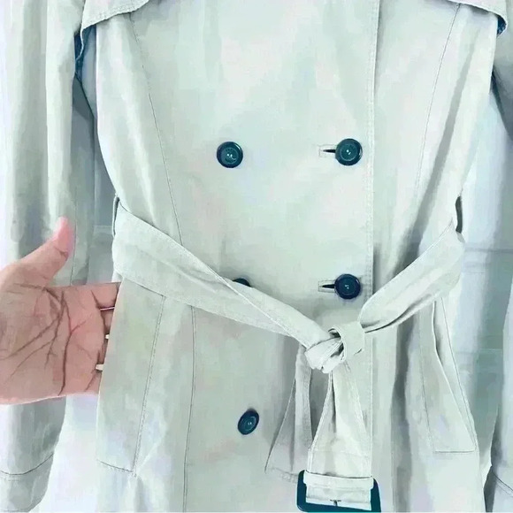 ZARA BEIGE DOUBLE BREAST TRENCH NYLON WATERPROOF  COAT SIZE XS - Picture 3 of 15